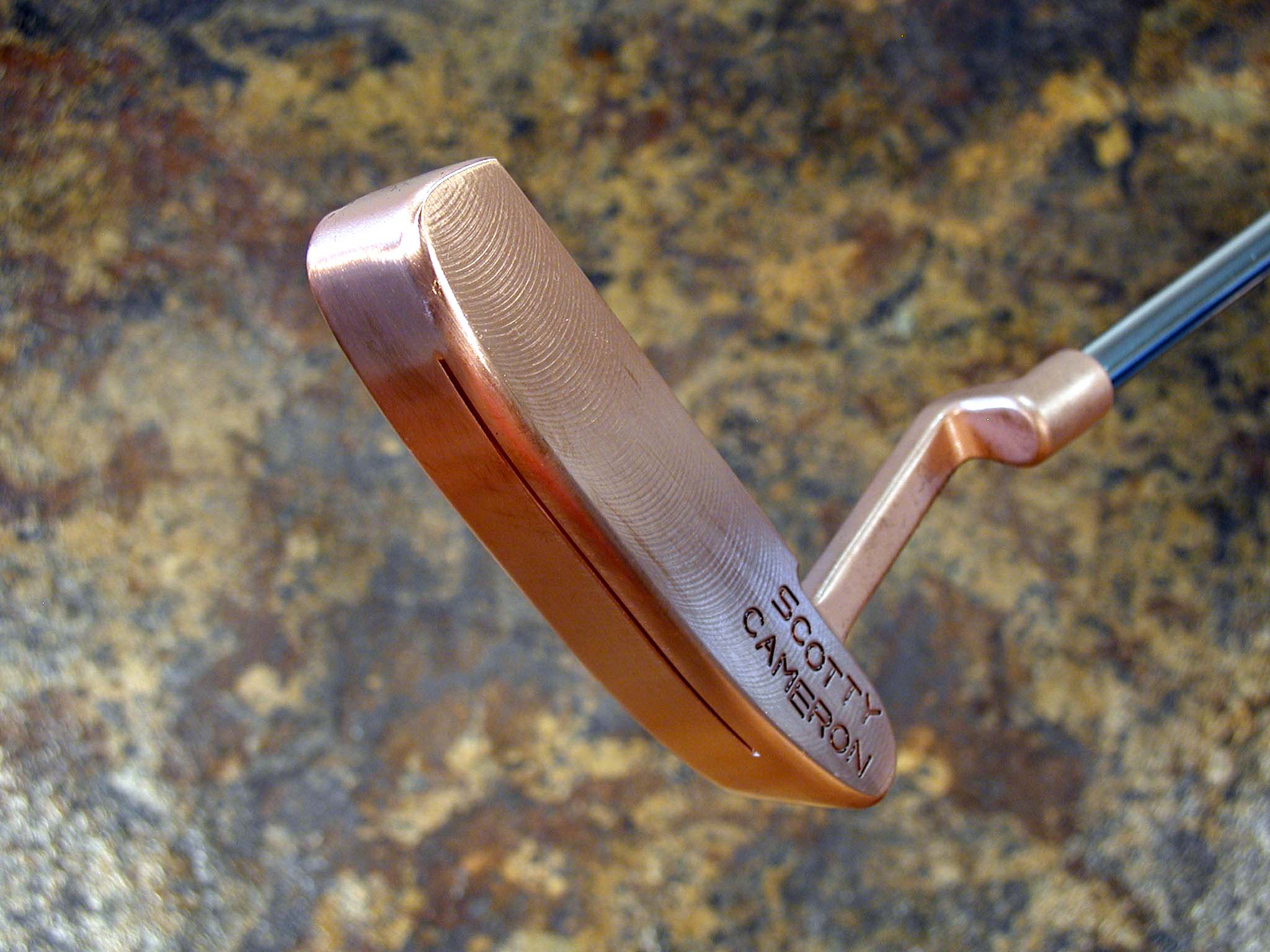 A000208, photo 1