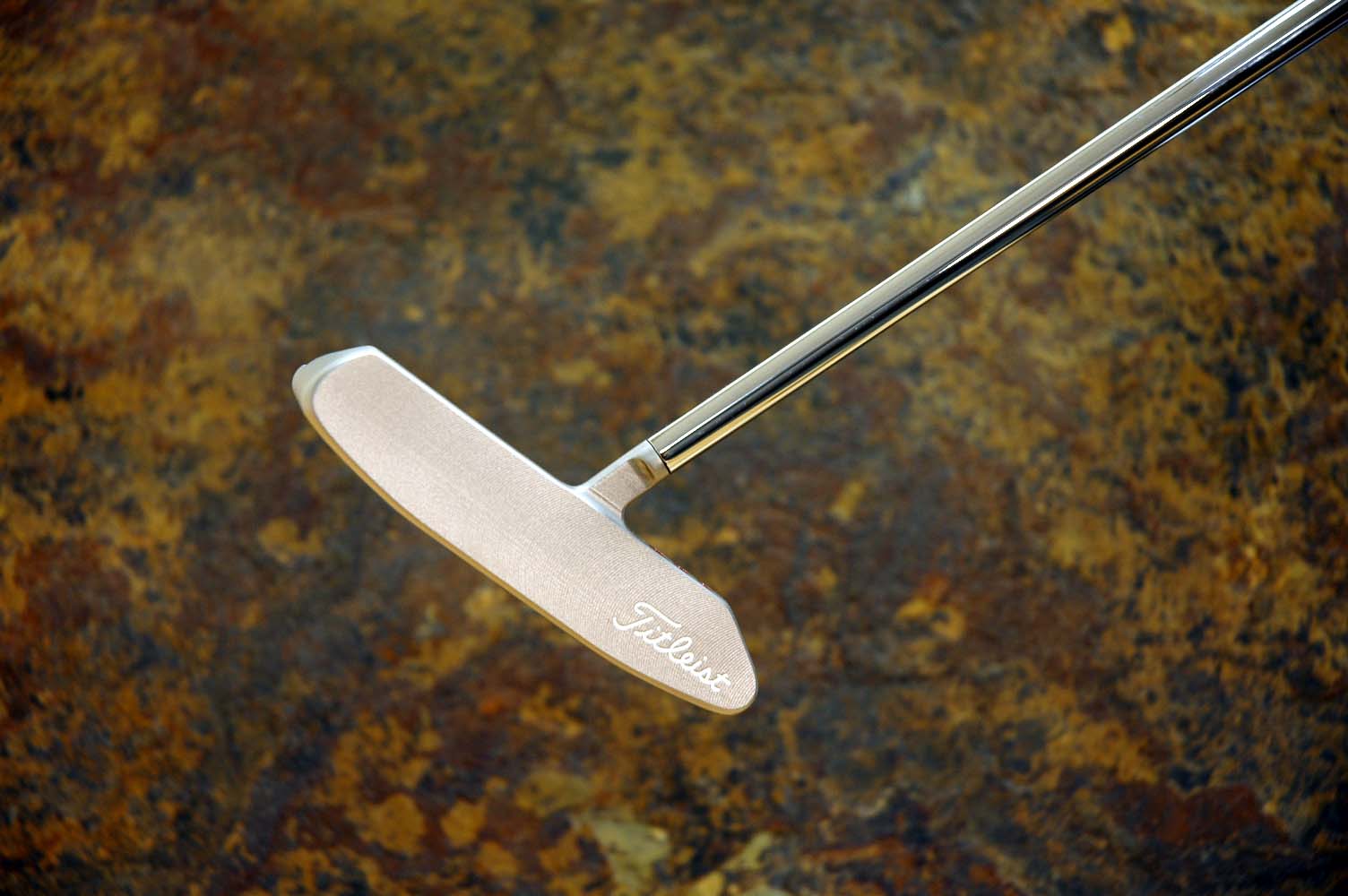 A010351, sole