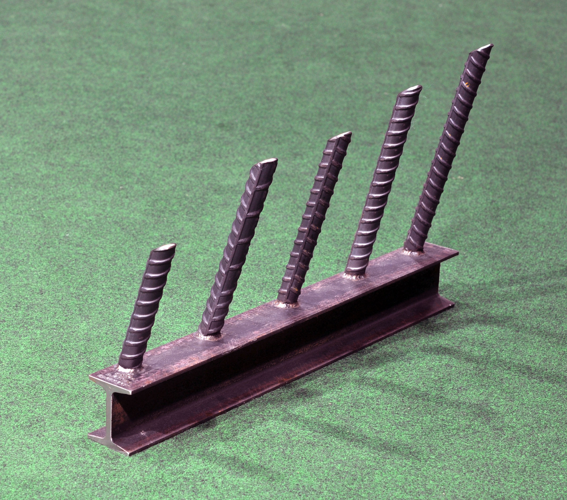 A027001, back